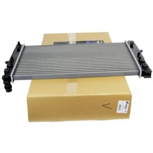 Variklio radiatorius Thermotec D7A008TT / Audi A4, A6, Skoda Superb, VW Passat
